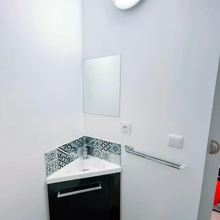 Mini-Studio De 10M² En Centre-Ville De Beziers Exterior photo